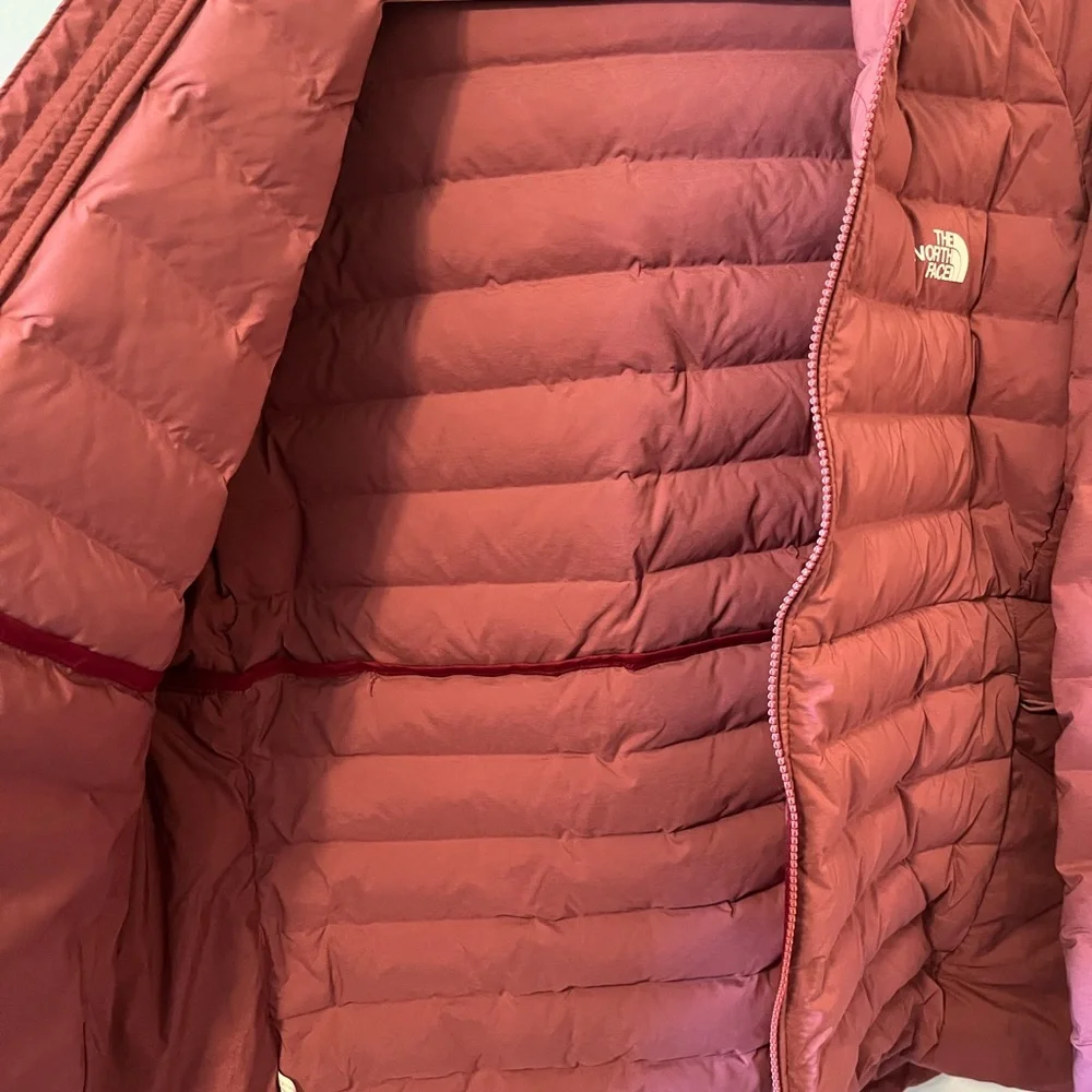 The North Face Maroon Women's Jacket - Picture 6 of 6